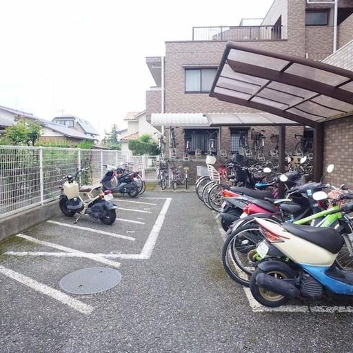 各戸専用の自転車置場